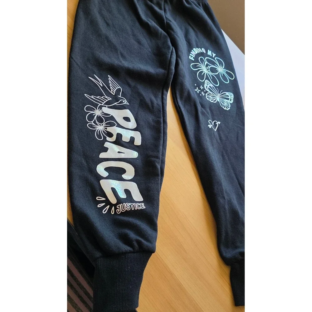 Justice Girls Black Finding My Peace Holographic Sweatshirt and Sweatpants Set S